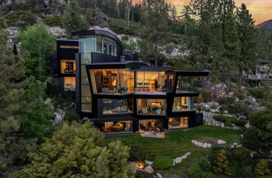 Luxury Property for Sale in Prime Waterfront Locations